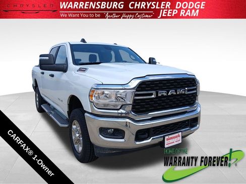 Used 2024 RAM 2500 Big Horn AWD/4WD image 1
