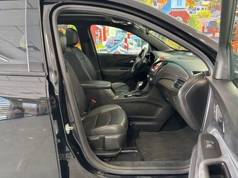 Used 2022 Chevrolet Equinox RS w/ RS Leather Package AWD/4WD image 54
