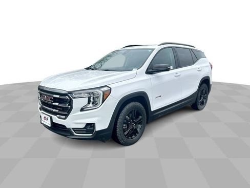Used 2022 GMC Terrain AT4 AWD/4WD image 4