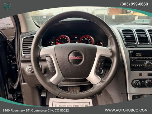 Used 2012 GMC Acadia SLE image 17