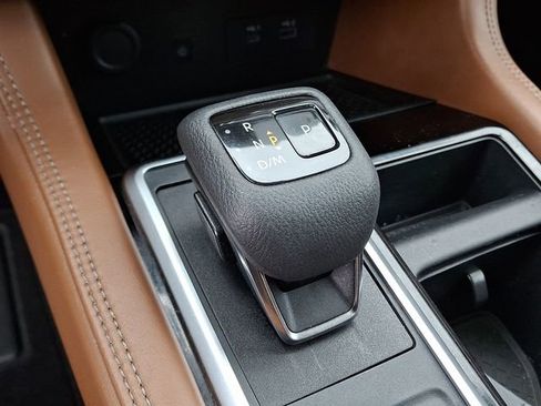 Used 2022 Nissan Pathfinder Platinum w/ Cargo Package image 13