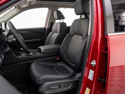 New 2026 Honda Pilot Touring image 16