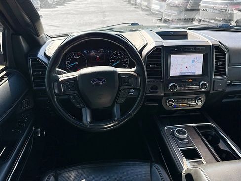 Used 2021 Ford Expedition Max Limited image 25