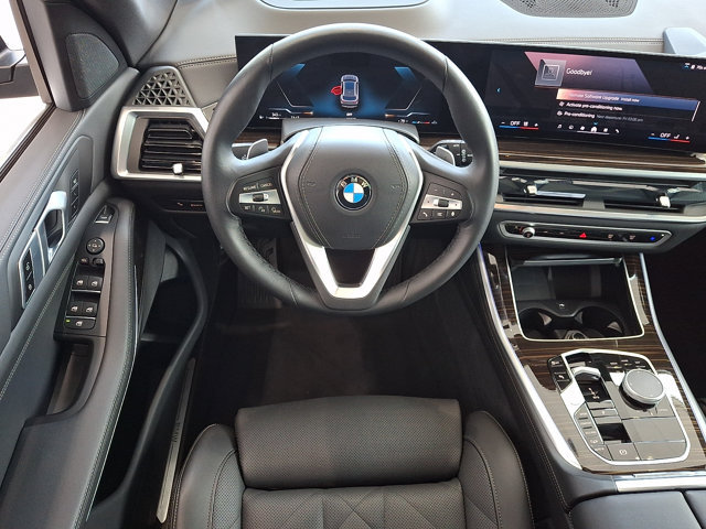 Certified 2025 BMW X5 xDrive40i w/ Parking Assistance Package AWD/4WD image 10