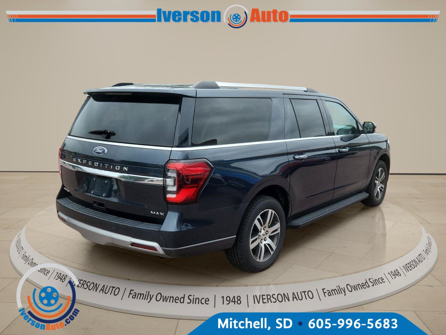 Used 2024 Ford Expedition Max Limited AWD/4WD image 4