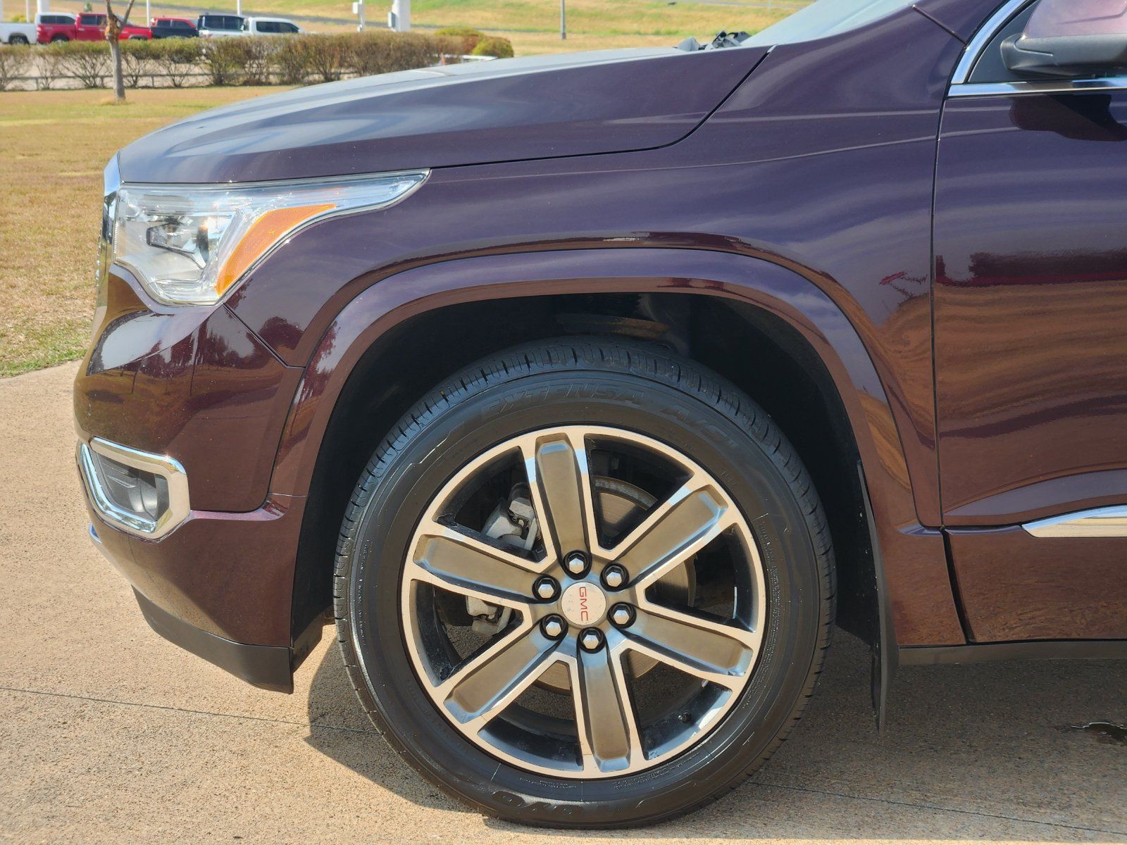 Used 2017 GMC Acadia Denali w/ Technology Package AWD/4WD image 13