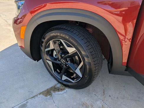 Certified 2026 Kia Seltos S FWD image 37