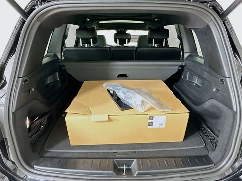 New 2026 Mercedes-Benz GLB 250 image 28