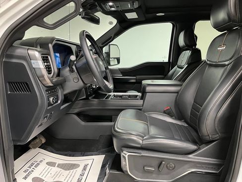 Used 2024 Ford F350 Platinum AWD/4WD image 21