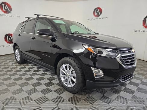 Used 2019 Chevrolet Equinox LT w/ Driver Convenience Package FWD image 1
