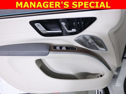 Used 2025 Mercedes-Benz EQS 450+ 4MATIC SUV image 9
