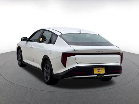Used 2025 Kia K4 LXS image 4