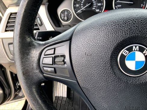 Used 2018 BMW 320i Sedan image 21