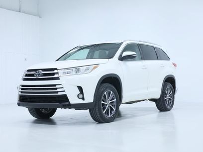 Used 2017 Toyota Highlander XLE