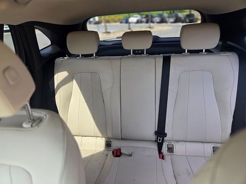 Used 2023 Mercedes-Benz GLA 250 4MATIC image 21