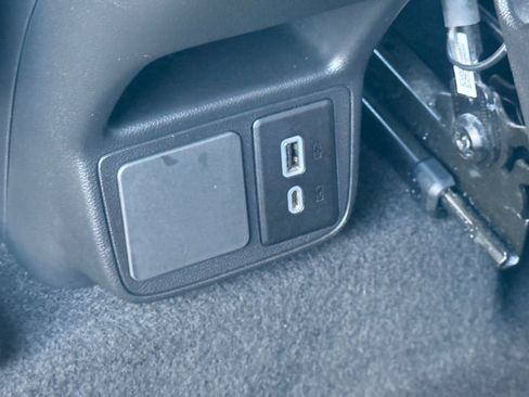 Used 2020 Buick Encore GX Preferred w/ Cold Weather Comfort Package image 30