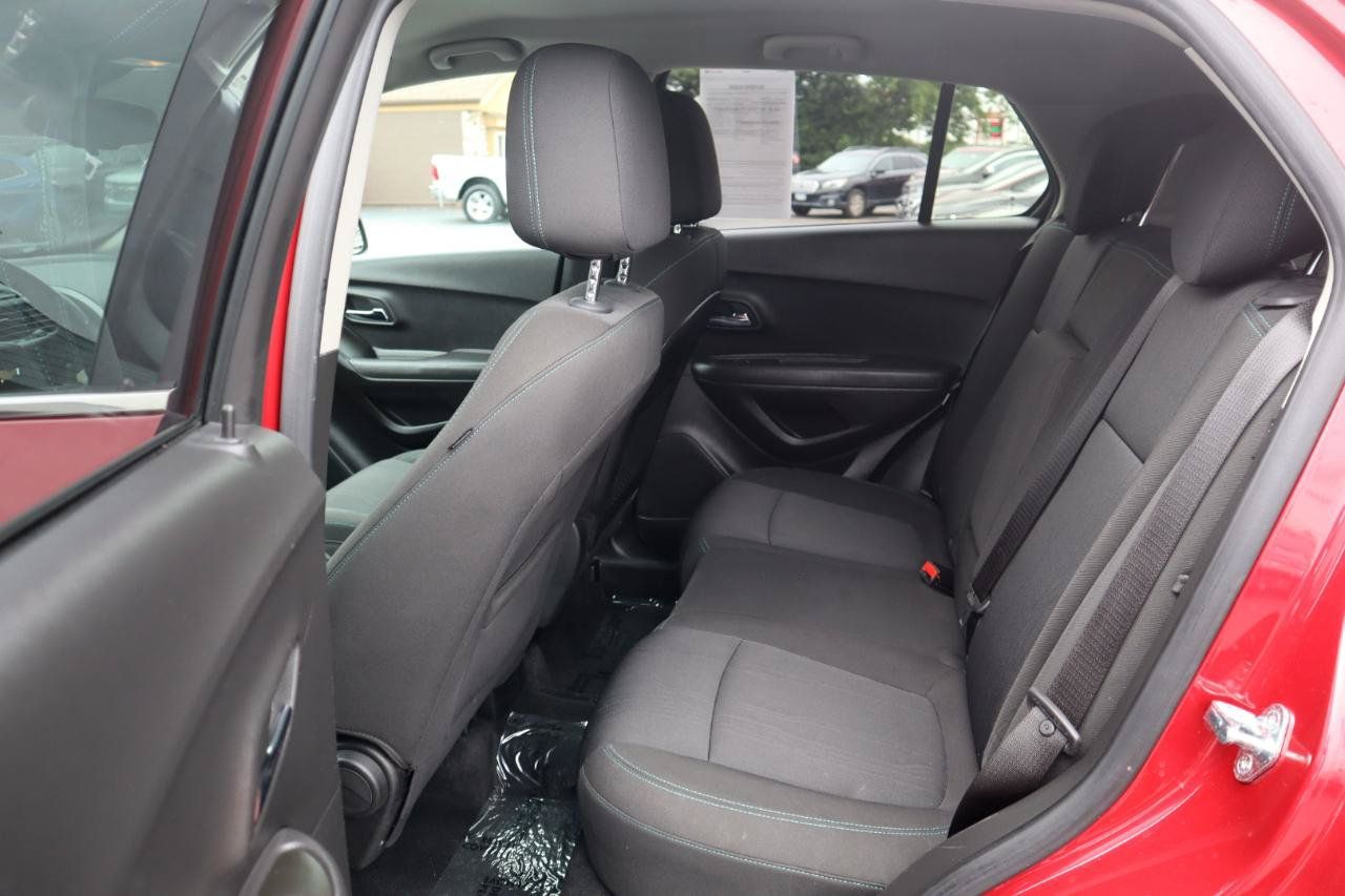 Used 2015 Chevrolet Trax LT AWD/4WD image 15