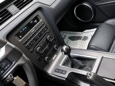 Used 2013 Ford Mustang Shelby GT500 image 24