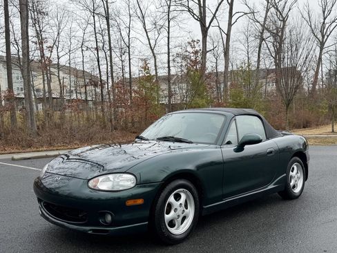 Used 1999 MAZDA MX-5 Miata 10th Anniversary Edition image 35