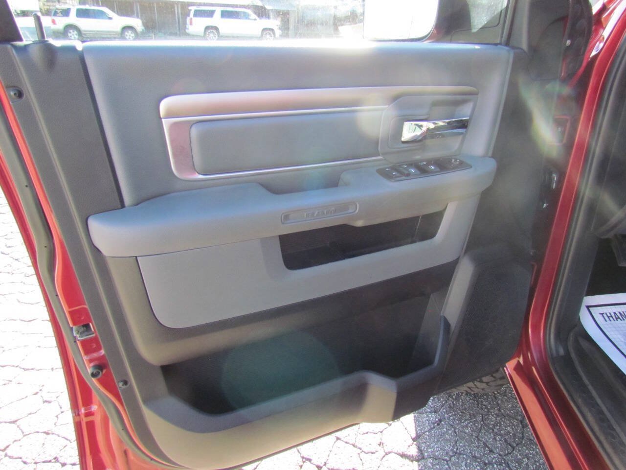 Used 2015 RAM 1500 Big Horn AWD/4WD image 11