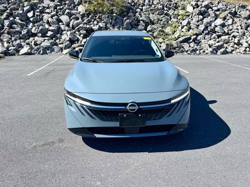 Used 2026 Nissan Sentra SV w/ SV Convenience Package image 2