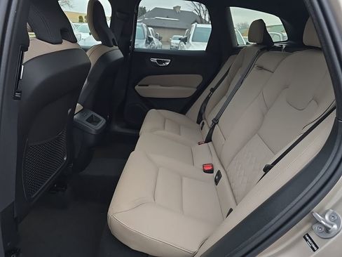 New 2026 Volvo XC60 B5 Plus w/ Climate Package AWD/4WD image 8