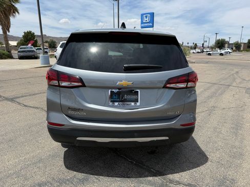 Used 2024 Chevrolet Equinox LT AWD/4WD image 7