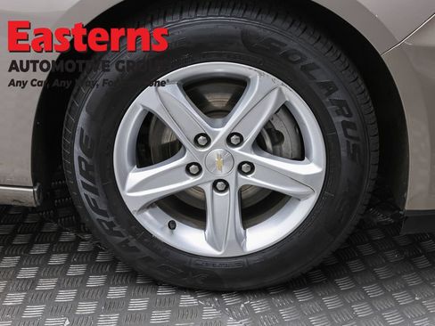 Used 2024 Chevrolet Malibu LS FWD image 30