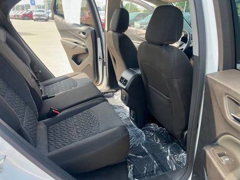 Certified 2024 Chevrolet Equinox LT image 16