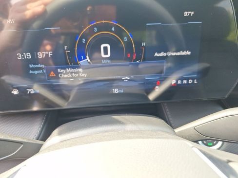 New 2026 Chevrolet Equinox LT image 14