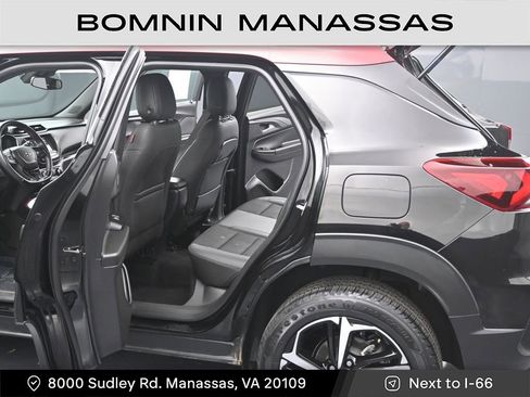 Used 2022 Chevrolet TrailBlazer RS image 12