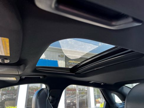 Used 2018 Lincoln MKZ Select w/ Select Plus Package image 19