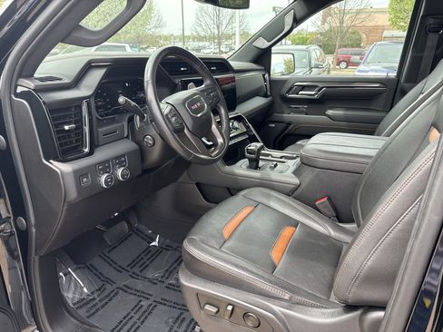 Used 2023 GMC Sierra 1500 AT4 w/ AT4 Premium Package image 16