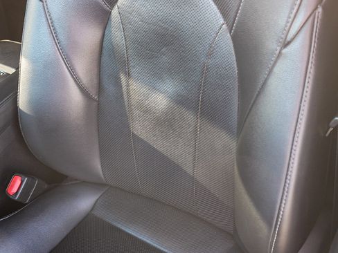 Used 2021 Toyota Highlander Limited image 23