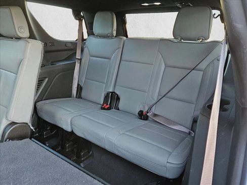 Used 2023 GMC Yukon SLT image 19