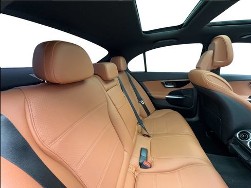 Used 2023 Mercedes-Benz C 300 Sedan w/ Exclusive Trim Package image 27