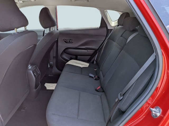 Used 2025 Hyundai Kona SEL AWD/4WD image 13