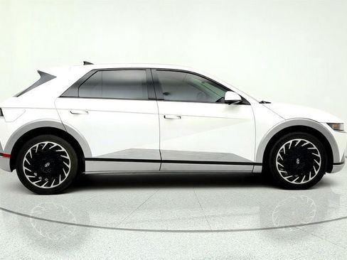 Used 2023 Hyundai Ioniq 5 Limited w/ Cargo Package AWD/4WD image 4