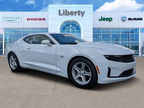 Used 2023 Chevrolet Camaro LT RWD image 1