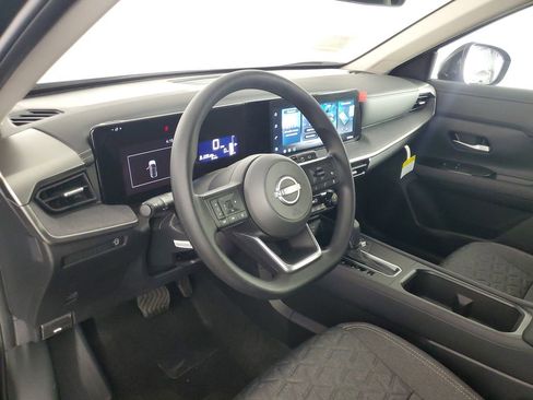 New 2026 Nissan Kicks SV image 11