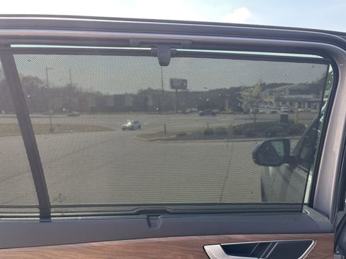 New 2026 Volkswagen Atlas SE image 27