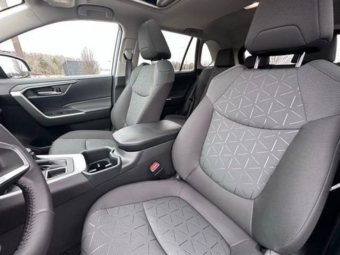 Certified 2025 Toyota RAV4 XLE w/ Convenience Package image 12