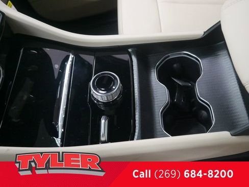 New 2026 Jeep Grand Cherokee Limited w/ Limited Altitude Package AWD/4WD image 35