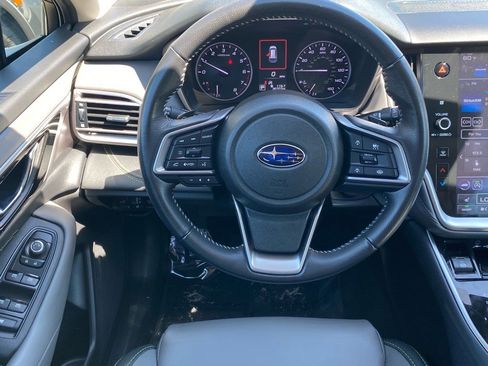 Used 2023 Subaru Outback Onyx Edition image 4