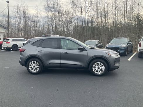 New 2026 Ford Escape Active w/ Tech Pack #1 image 4