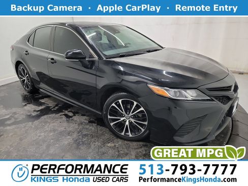 Used 2019 Toyota Camry SE w/ Convenience Package image 1