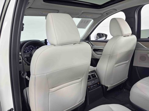 Used 2025 MAZDA CX-90 Plug-In Hybrid w/ Premium Plus image 30