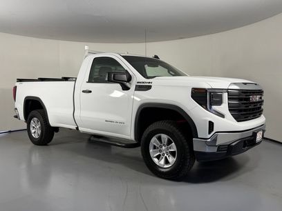Used 2024 GMC Sierra 1500 Pro w/ Pro Value Package