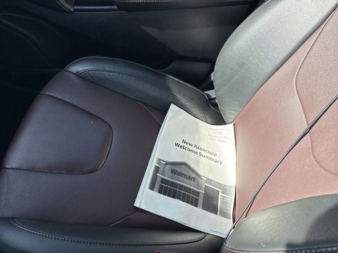 Used 2021 Ford Edge Titanium w/ Equipment Group 301A image 6