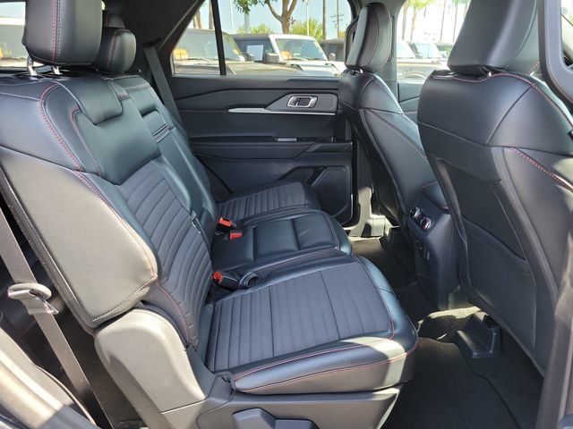 Used 2025 Ford Explorer ST-Line RWD image 20